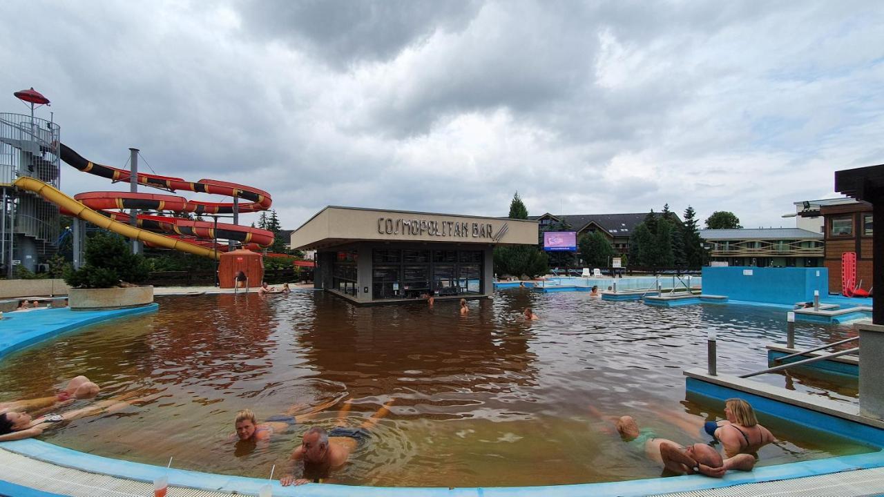 Apartman Aquapark - Hotel Bešeňová المظهر الخارجي الصورة