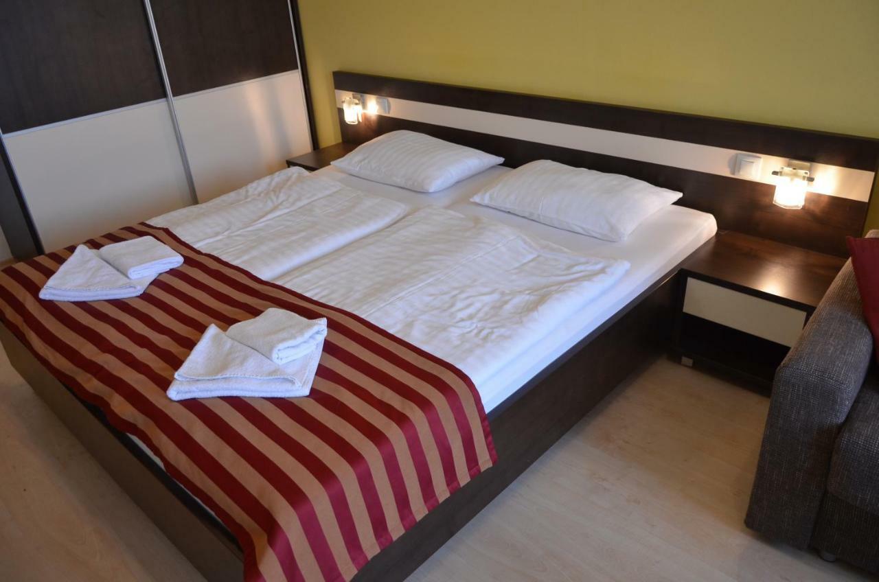 Apartman Aquapark - Hotel Bešeňová المظهر الخارجي الصورة